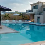 Olga Lounge 4*