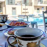 Olga Lounge Lejlighedshotel Ligia
