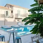 Olga Lounge Lejlighedshotel Ligia