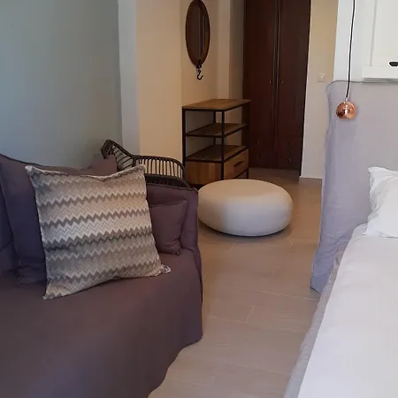 Olga Lounge Aparthotel
