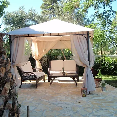 Olga Lounge